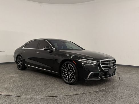 Certified 2023 Mercedes-Benz S 580 4MATIC Sedan image 6