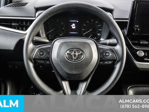 Used 2025 Toyota Corolla LE FWD image 24