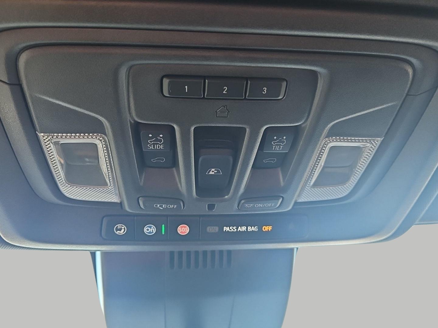 Used 2023 GMC Sierra 1500 AT4 w/ Technology Package AWD/4WD image 30