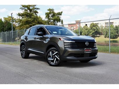 New 2026 Nissan Kicks SV