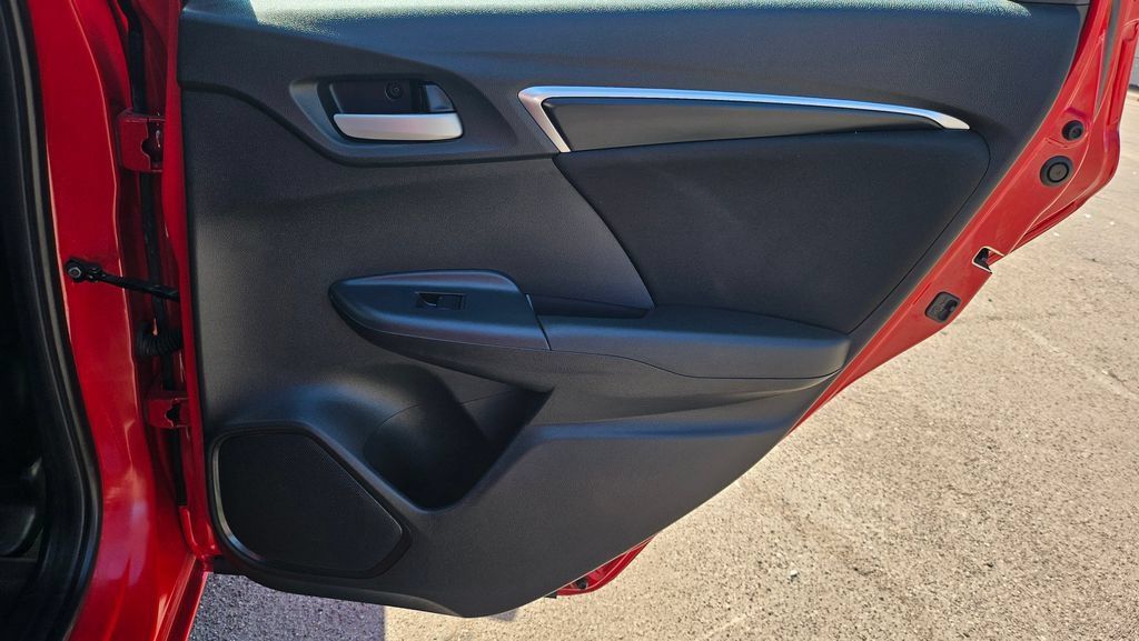 Used 2015 Honda Fit LX image 19