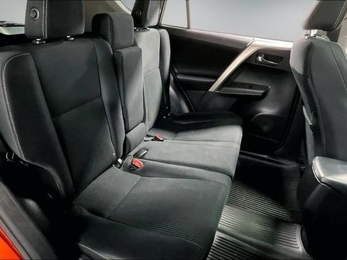Used 2015 Toyota RAV4 XLE AWD/4WD image 24