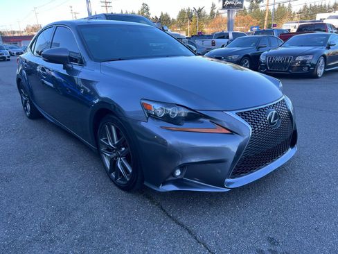Used 2016 Lexus IS 300 AWD w/ F Sport Package image 9