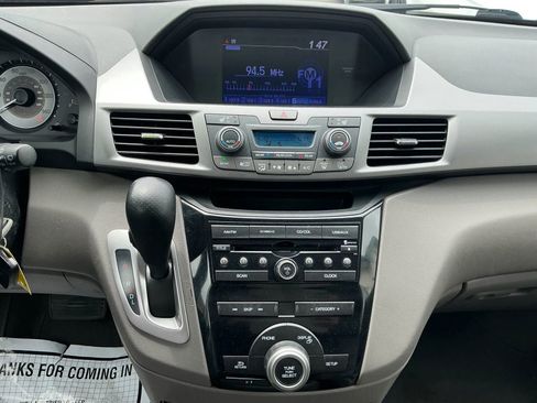Used 2013 Honda Odyssey EX-L image 21