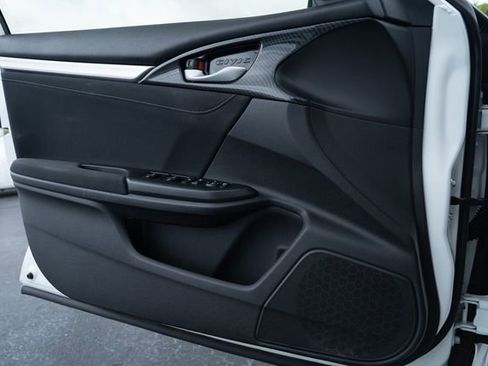 Used 2019 Honda Civic EX image 35