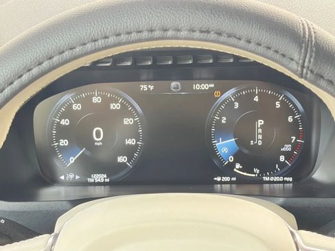 Used 2017 Volvo XC90 T6 Inscription w/ Vision Package image 24