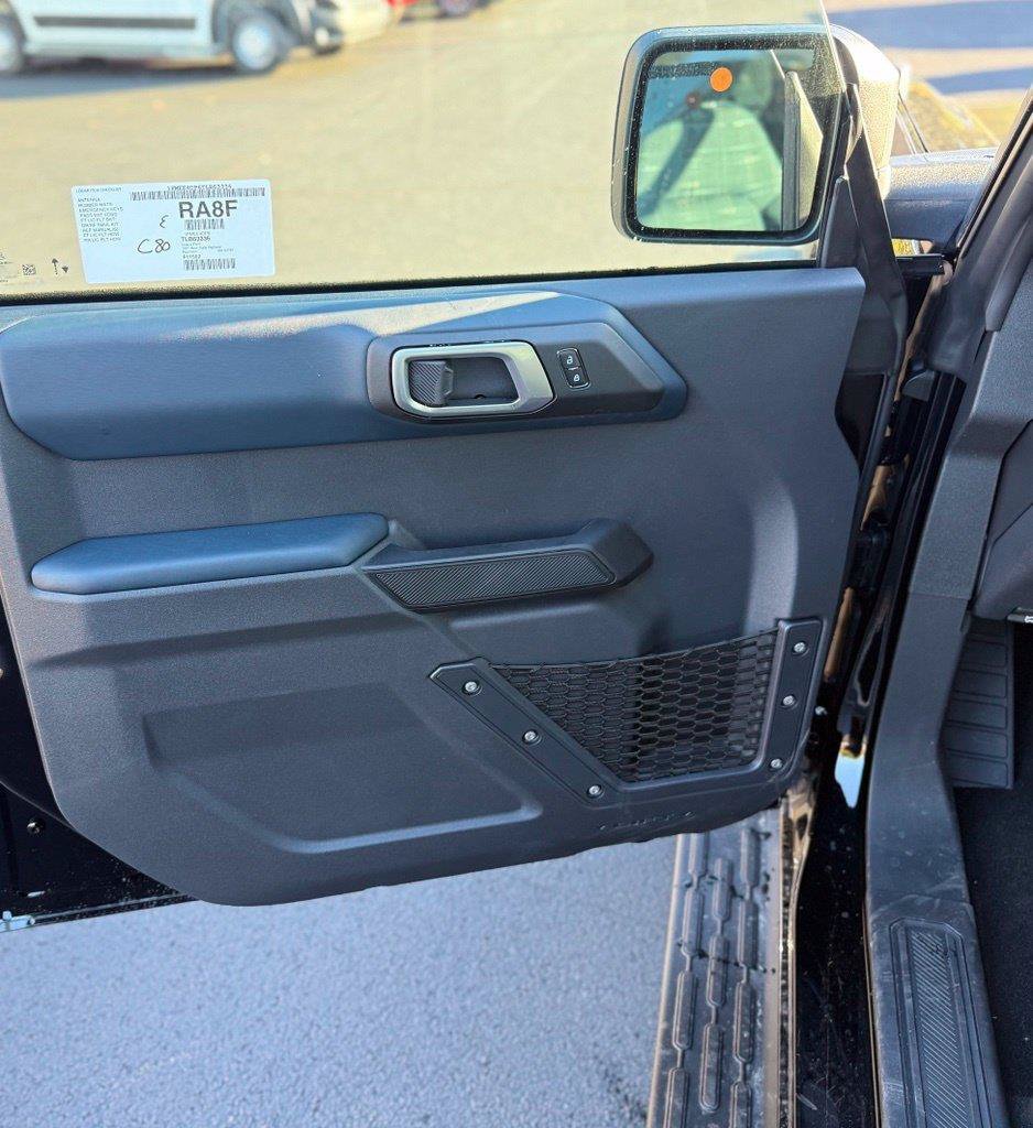 New 2026 Ford Bronco Heritage Edition AWD/4WD image 11