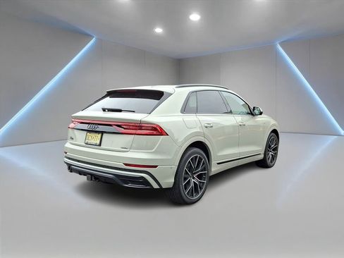 Used 2023 Audi Q8 Premium Plus w/ Premium Plus Package AWD/4WD image 5