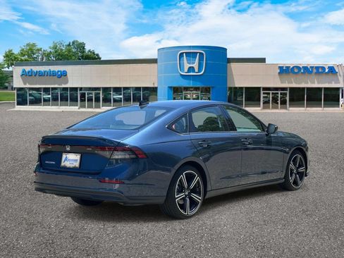 Certified 2026 Honda Accord SE image 4