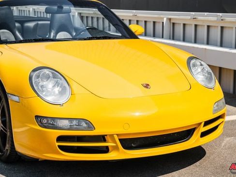 Used 2006 Porsche 911 Carrera S image 22