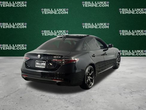 Used 2024 Alfa Romeo Giulia Ti w/ Performance Driving Package image 6