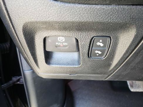 Used 2020 RAM 1500 Big Horn AWD/4WD image 32
