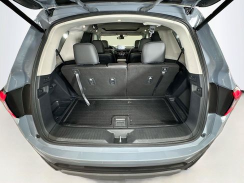 Used 2025 Honda Pilot Touring image 21