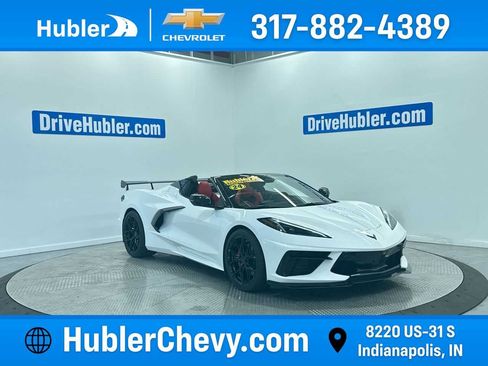 Used 2024 Chevrolet Corvette Stingray Preferred Conv w/ 2LT image 1