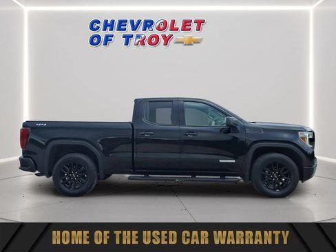 Used 2022 GMC Sierra 1500 Elevation w/ LPO, Elevation Black Package AWD/4WD image 10