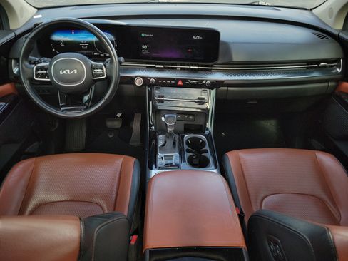 Used 2022 Kia Carnival SX Prestige image 13