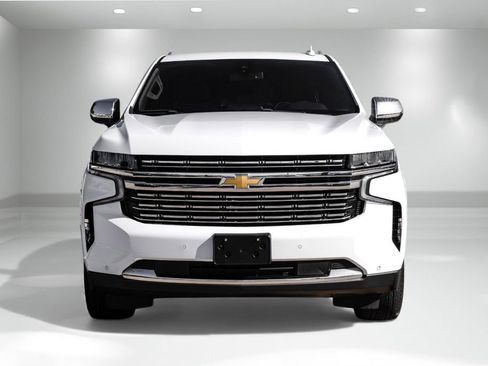 Used 2022 Chevrolet Suburban Premier image 4
