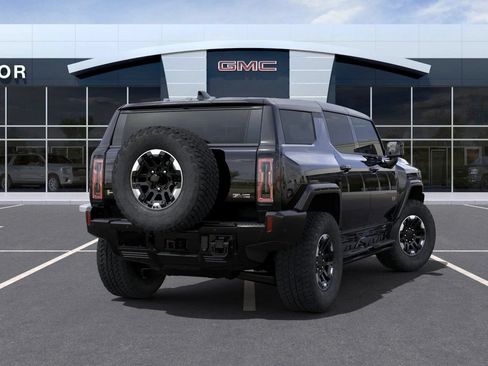 Used 2024 GMC Hummer EV 2X w/ Extreme Off-Road Package AWD/4WD image 4