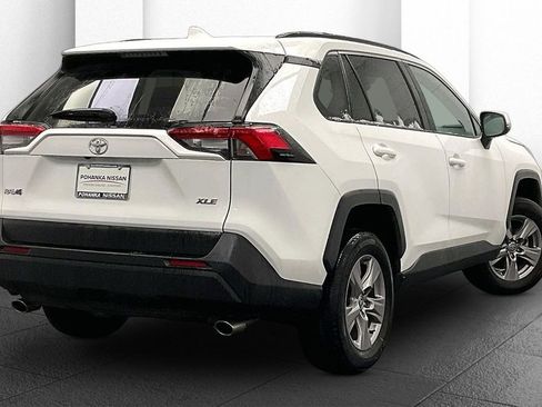 Used 2025 Toyota RAV4 XLE image 12