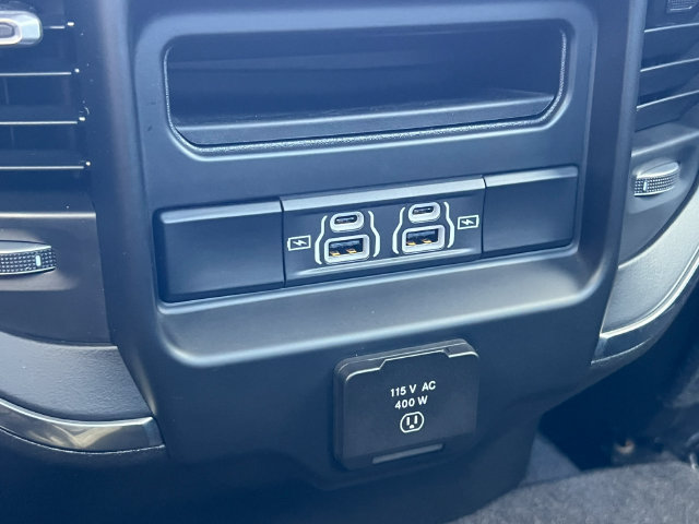 Used 2025 RAM 2500 Laramie w/ Night Edition AWD/4WD image 36