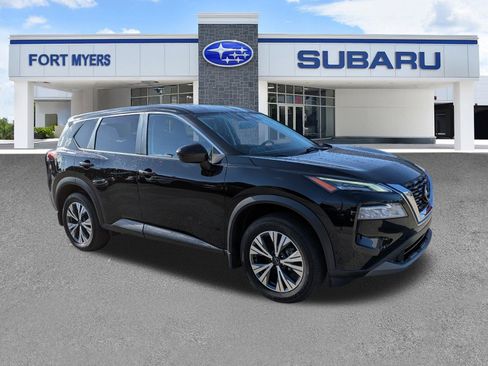 Used 2023 Nissan Rogue SV AWD/4WD image 2