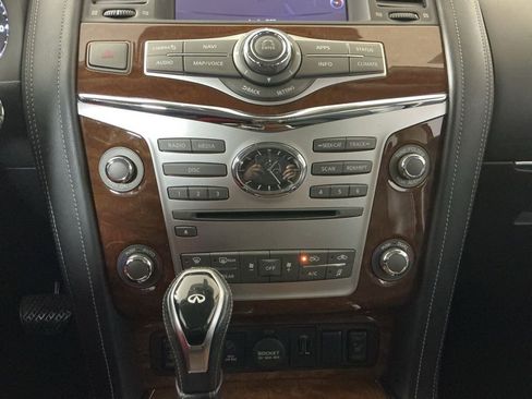 Used 2018 INFINITI QX80 Base image 13