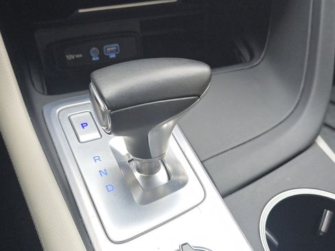 Used 2020 Genesis G70 3.3T image 31