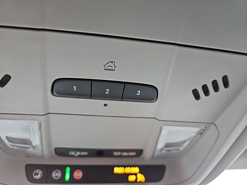 Used 2023 Chevrolet Blazer LT w/ Convenience Package image 23