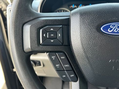 Used 2017 Ford F150 XLT AWD/4WD image 18