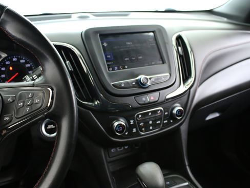 Used 2023 Chevrolet Equinox RS w/ LPO, Floor Liner Package FWD image 18