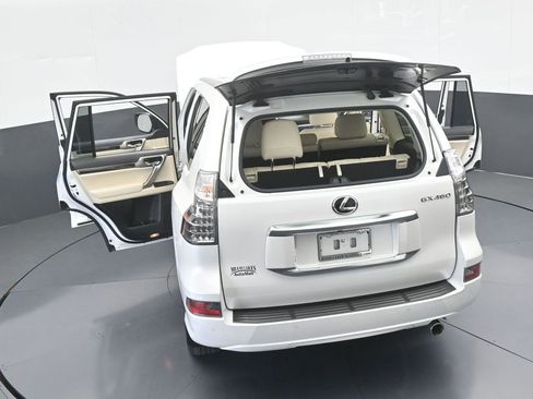 Used 2023 Lexus GX 460 Premium image 75