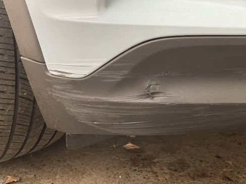 Used 2023 Chevrolet Bolt LT image 30