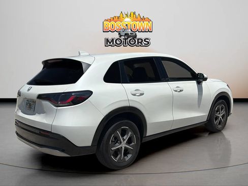 Used 2023 Honda HR-V EX-L image 7