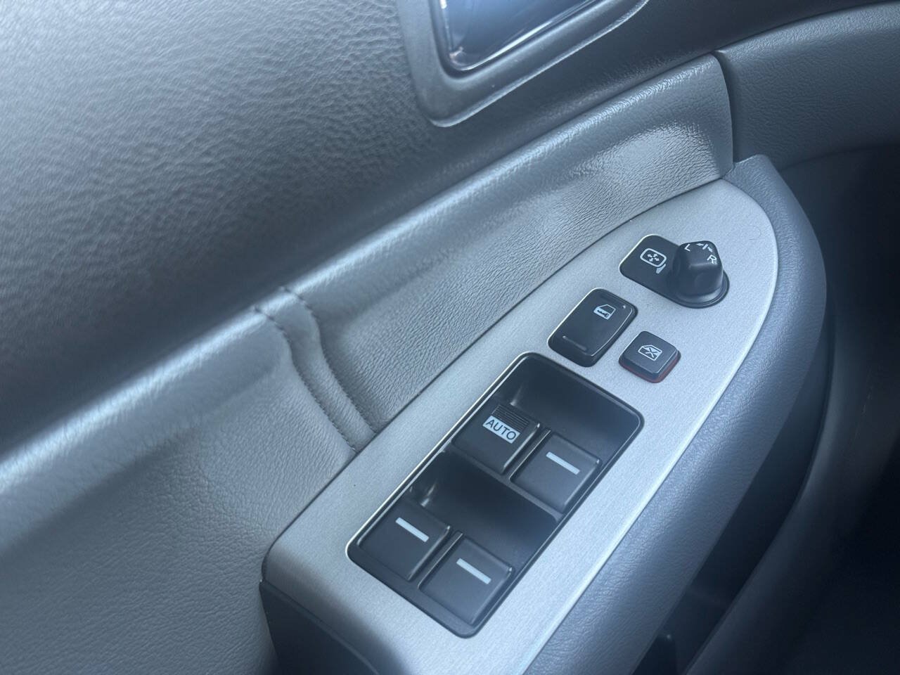 Used 2005 Honda Accord Hybrid Sedan image 42