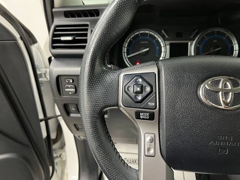 Used 2019 Toyota 4Runner SR5 Premium AWD/4WD image 29