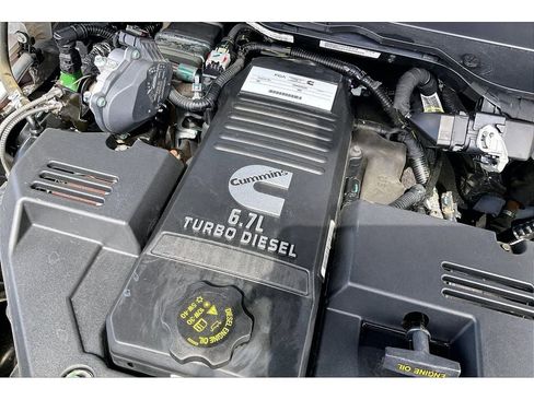 Used 2024 RAM 3500 Tradesman AWD/4WD image 32