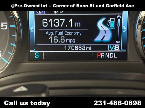 Used 2020 Chevrolet Suburban LT AWD/4WD image 23