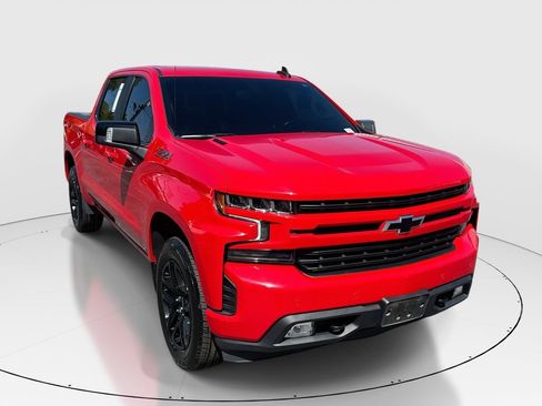 Used 2022 Chevrolet Silverado 1500 RST image 1