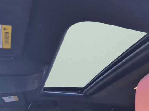 Used 2021 MAZDA MAZDA3 s image 18