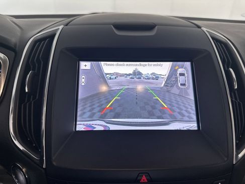 Used 2019 Ford Edge Titanium w/ Equipment Group 301A image 26