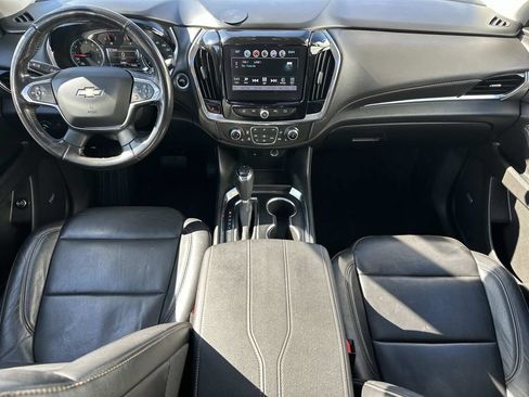 Used 2018 Chevrolet Traverse LT AWD/4WD image 17