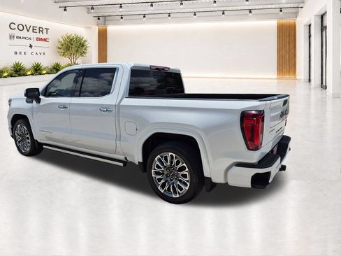 Used 2024 GMC Sierra 1500 Denali Ultimate AWD/4WD image 10