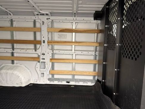 Used 2025 RAM ProMaster 2500 w/ U-Haul Equipment Group FWD image 24