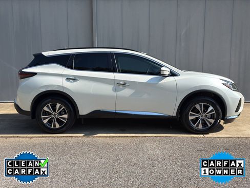 Used 2023 Nissan Murano SV FWD image 2