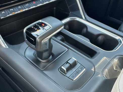 Used 2023 GMC Sierra 1500 Denali w/ Technology Package image 38