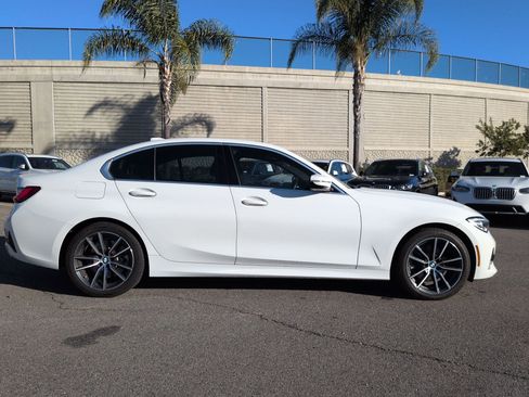 Used 2020 BMW 330i Sedan w/ Convenience Package image 11