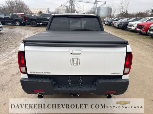 Used 2023 Honda Ridgeline Black Edition image 4