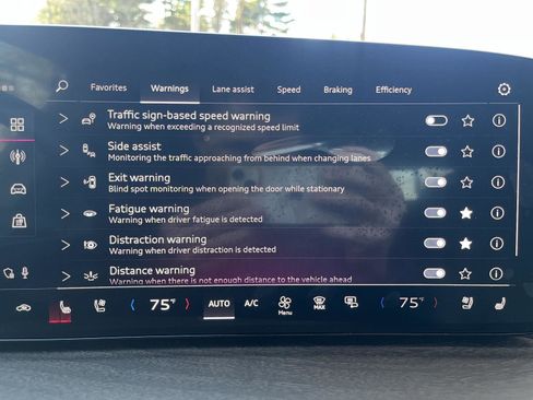 Used 2025 Audi Q5 Premium Plus w/ Premium Plus image 12