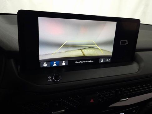 Used 2025 Honda Accord Sport image 26