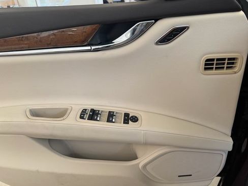 Used 2017 Maserati Quattroporte S RWD image 29